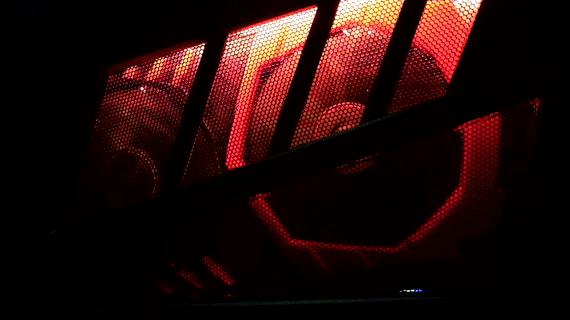 是谁？重新定义电竞主机，全面实测：宙斯盾3/Aegis3