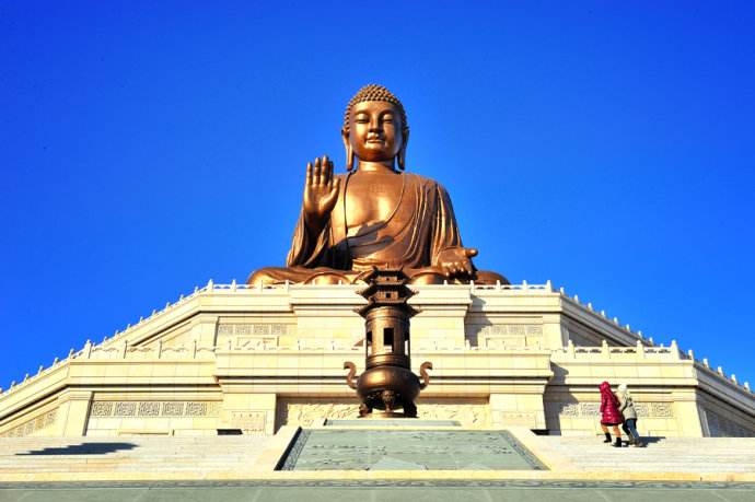 最庄严的佛像竖屏图片,中国最出名的十大佛像