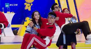 鹿晗迪丽热巴奔跑吧cp,鹿晗迪丽热巴撕名牌大战