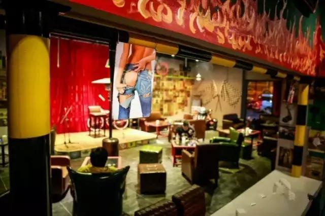 天津可以看球赛撸串的地方,在天津津南喝酒看球