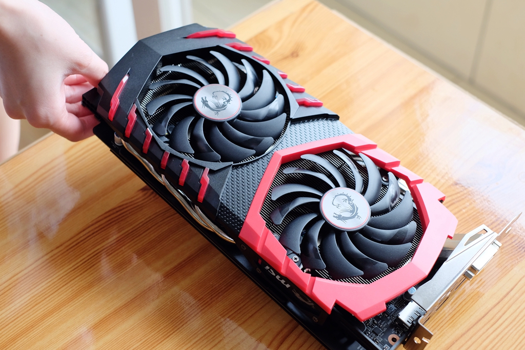 是谁？重新定义电竞主机，全面实测：宙斯盾3/Aegis3