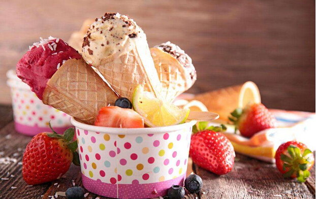 小冰激凌店,小冰淇淋店