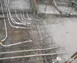 工程建设楼房渗漏水问题总结,外墙空鼓开裂渗漏水维修施工方案