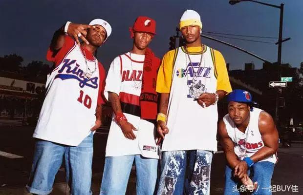 你收藏的绝版球衣,最适合日常的足球球衣