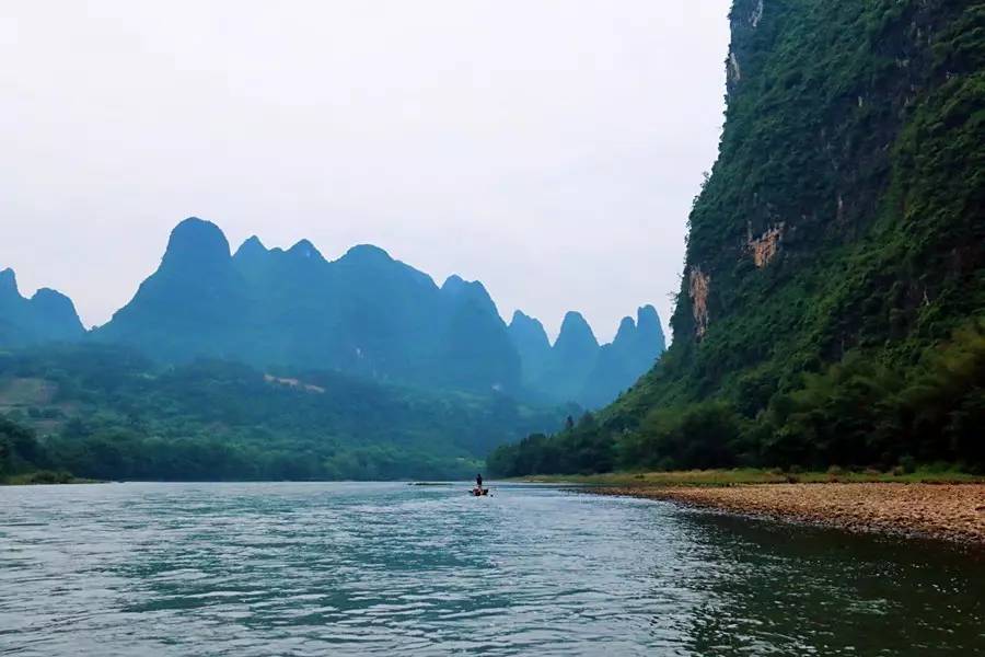 元宝山下，山水云间，悠悠闲云时光，恰好那时我也在
