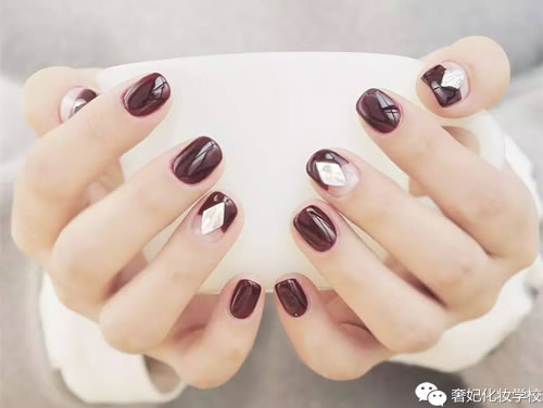 高级质感莫兰迪磨砂美甲,高级质感美甲ins风带钻