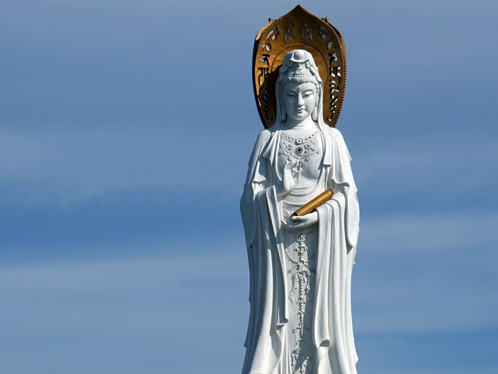 最庄严的佛像竖屏图片,中国最出名的十大佛像