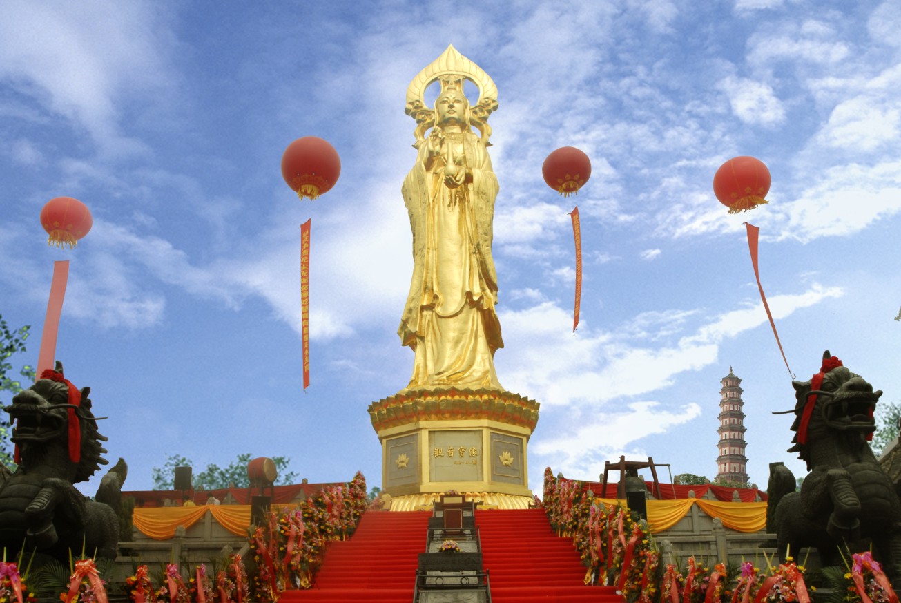 最庄严的佛像竖屏图片,中国最出名的十大佛像