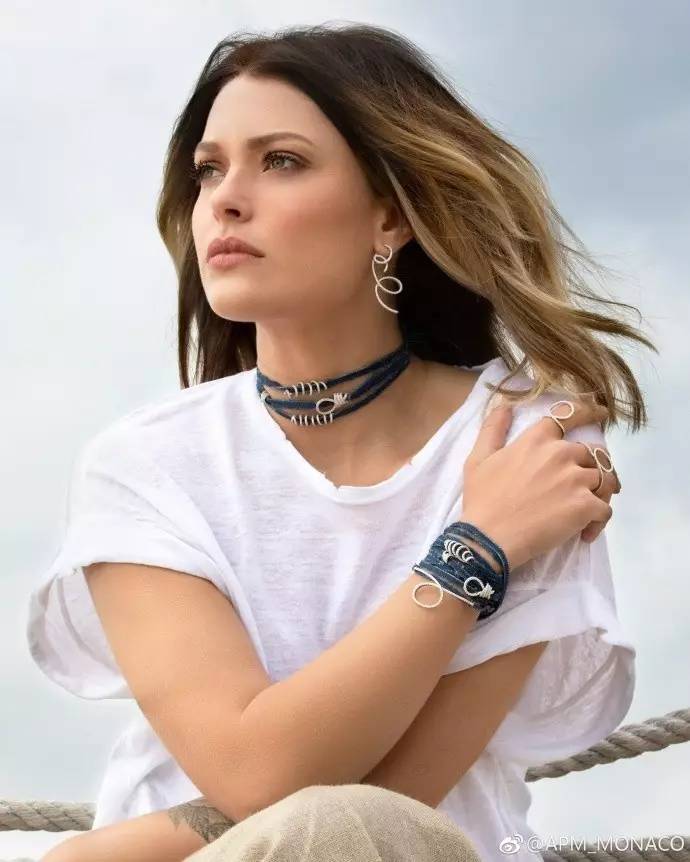 潘多拉手镯值得买吗,潘多拉手镯最新款