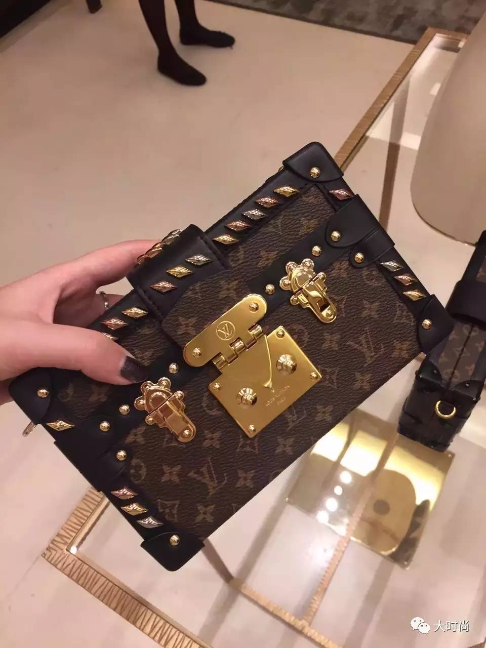 买了这些包，小S可能不会哭泣，但你一定想杀人！