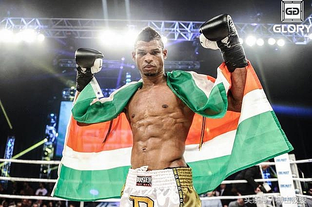 他是70公斤级最厉害的黑人拳王！比播求还强悍，美丽死神也不行