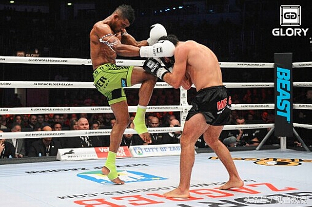 他是70公斤级最厉害的黑人拳王！比播求还强悍，美丽死神也不行