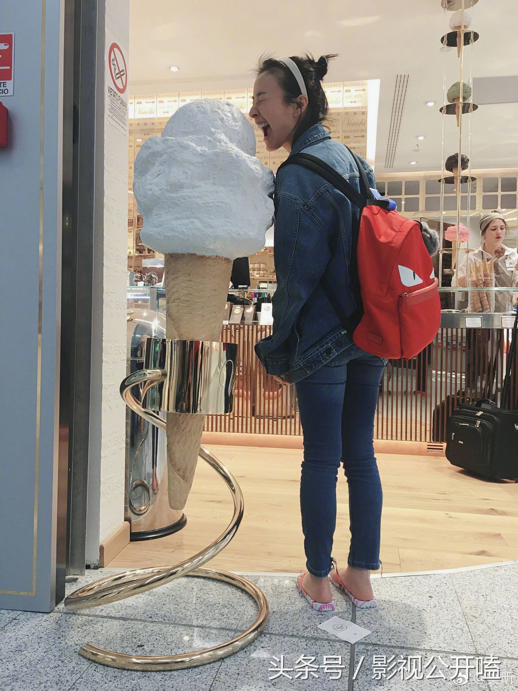 吴昕哭诉十年心酸历程,吴昕从什么时候开始改变的