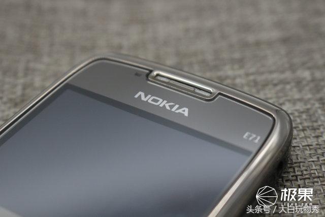 诺基亚e71发布信息,诺基亚e71拆解