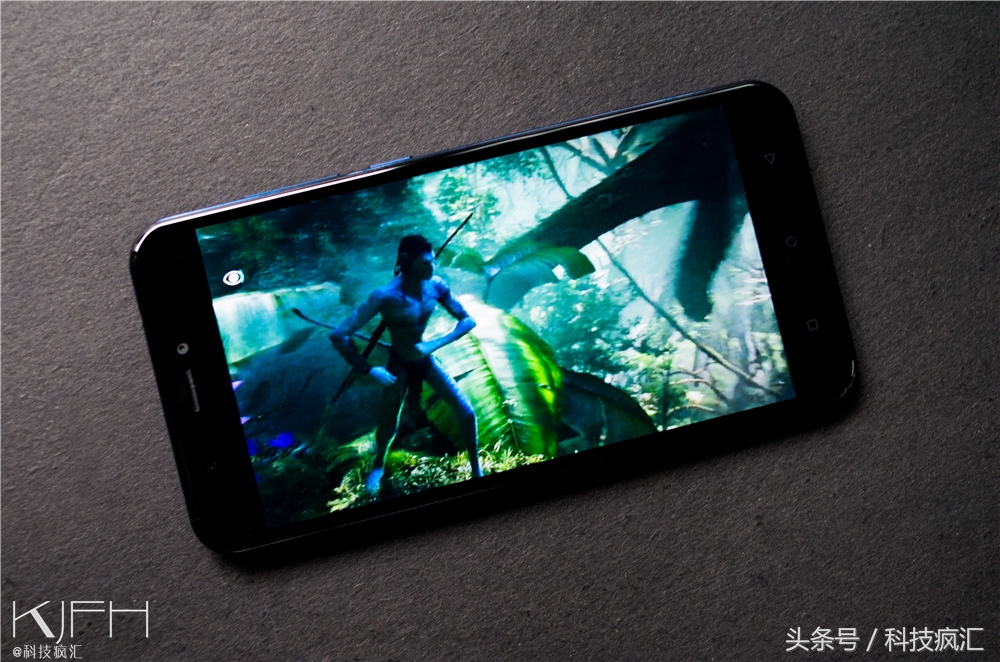 来一场华丽3D盛宴，裸眼3D手机ivviK5测评