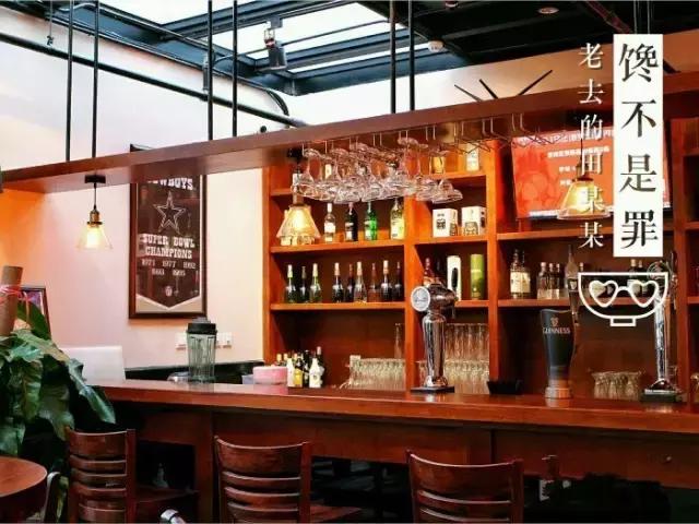 天津可以看球赛撸串的地方,在天津津南喝酒看球