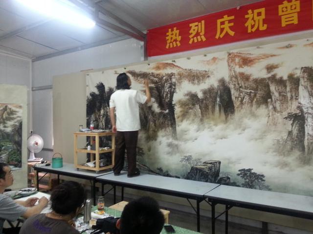 曾刚彩墨山水画丛树的画法教程,曾刚彩墨山水画房子的画法视频