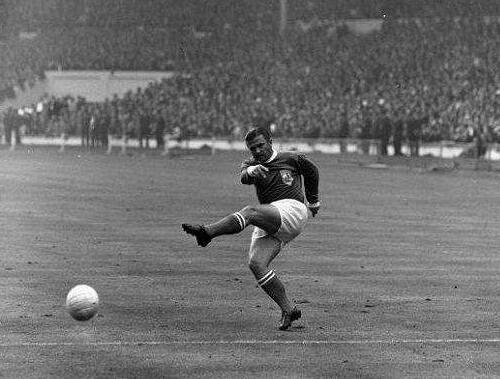 20大足球历史巨星排名,足球历史排名前10位球员