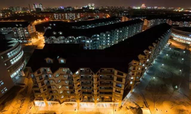 四月是你的生日伴奏,四月是你的生日手语舞完整版