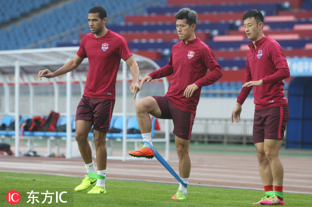 “一起登上进步的快车”力帆踩场训练要与建业比拼学习