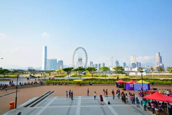 再一次香港｜带着老妈去看花花世界，佐敦觅食，中环闲逛，维港夜游，探索迪士尼的童话天地！