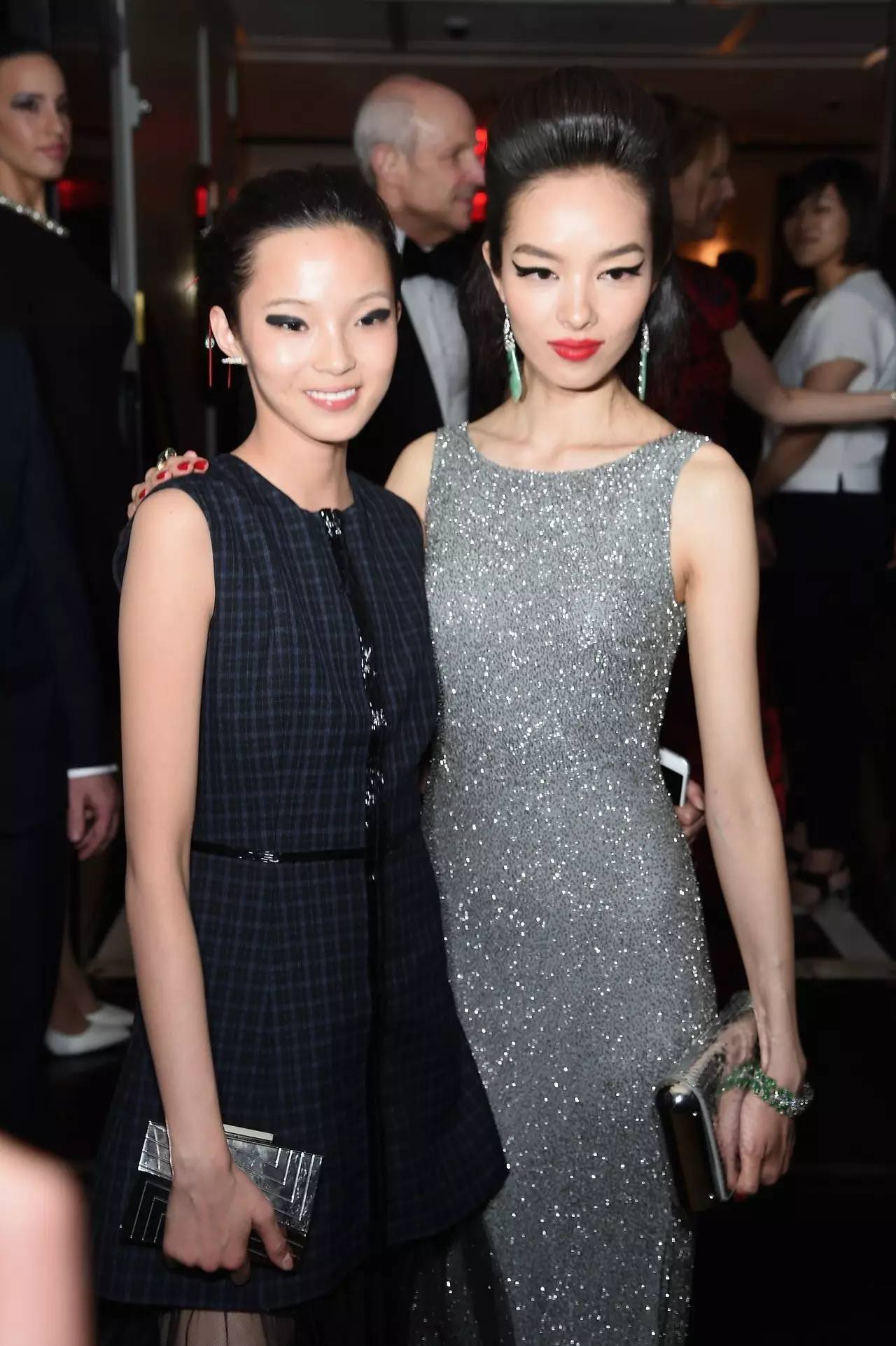 杨幂metgala红毯万寿牡丹现场,杨幂上红毯