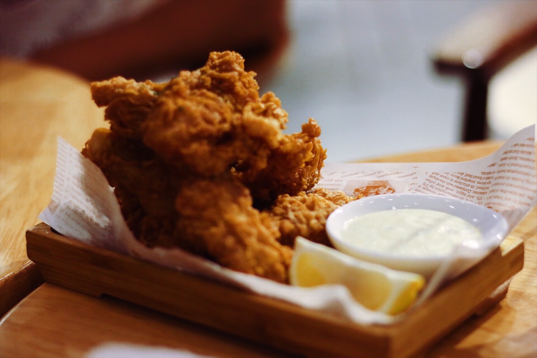 BLUFISH｜他在天津造了这座蓝色的饕餮城堡，只为把青梅竹马的她从巴黎追回来