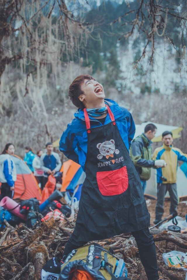 成体背包客带起包子重回甲尔猛措