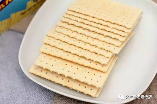 好吃常见的饼干有哪些,揭秘饼干的正确吃法