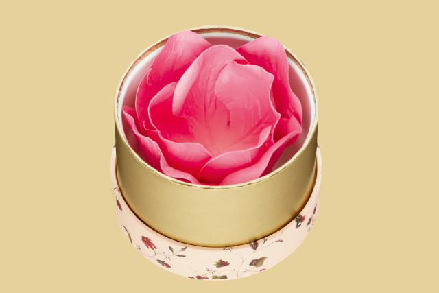 景甜唐嫣的落肩外套助你慵懒过冬 (景甜清冷富贵花妆容)