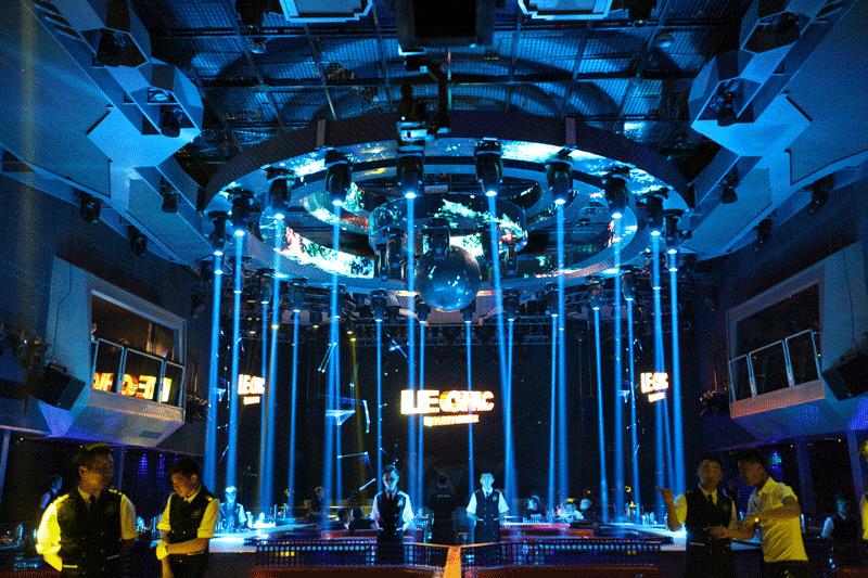 天津可以看球赛撸串的地方,在天津津南喝酒看球