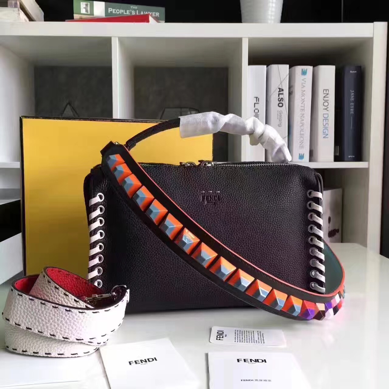 fendi包包最新款,fendi包的经典款