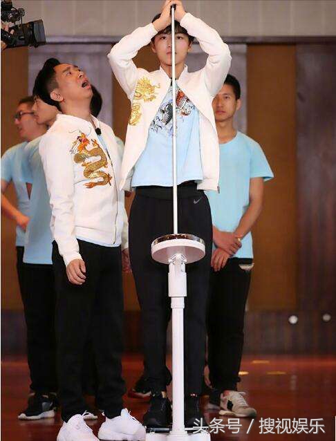 王俊凯鹿晗身高,王俊凯鹿晗身高对比