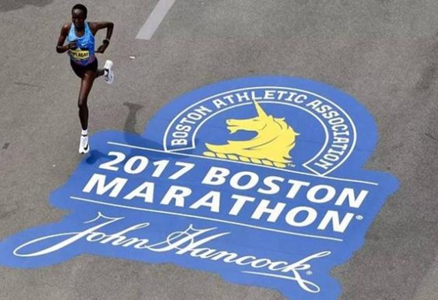 为什么顶级马拉松运动员都穿耐克,最厉害的马拉松选手