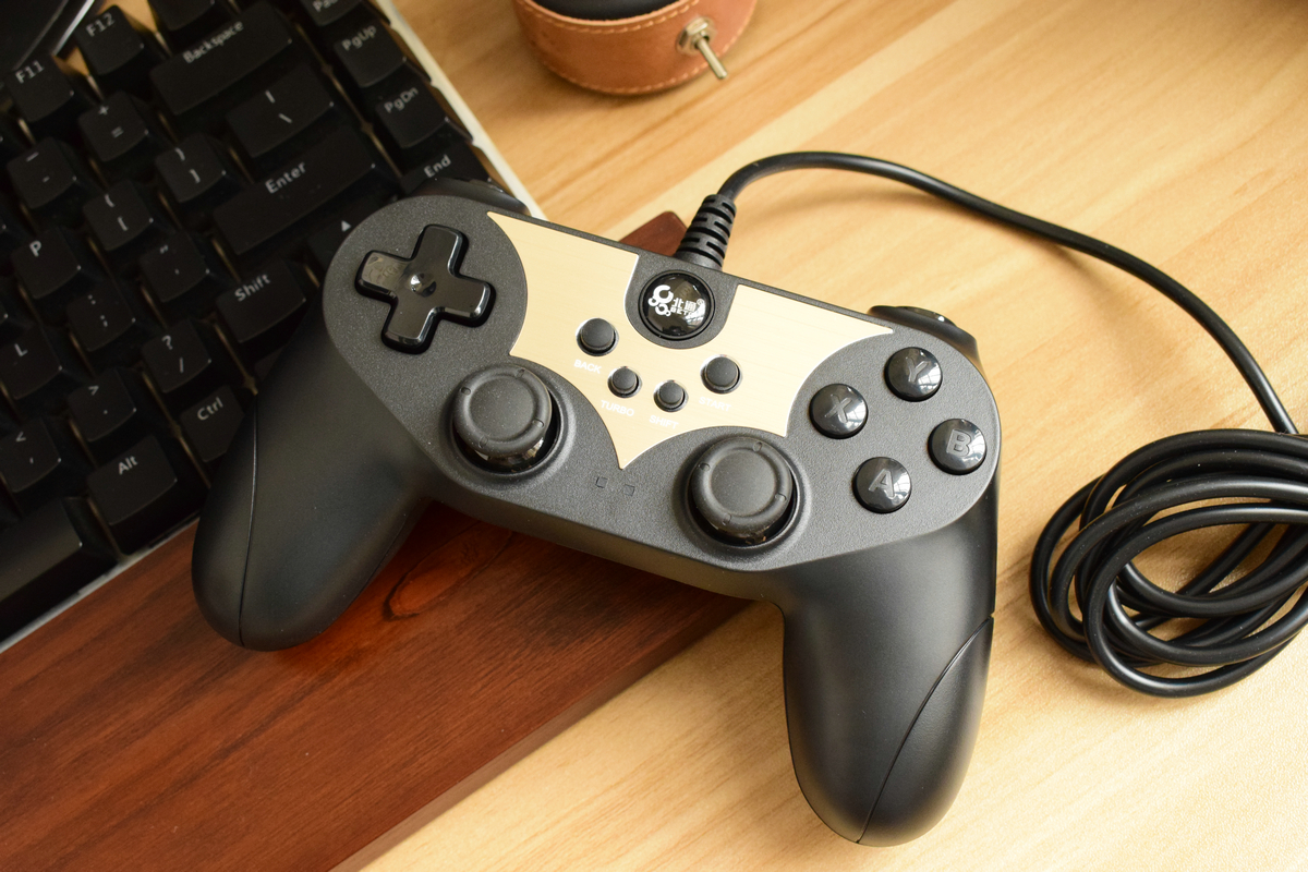 北通蝙蝠3游戏手柄怎么连接电视,北通蝙蝠3游戏手柄玩街机