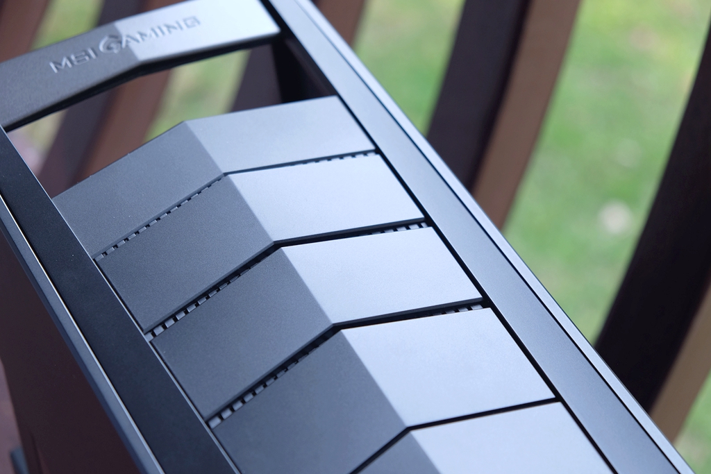 是谁？重新定义电竞主机，全面实测：宙斯盾3/Aegis3