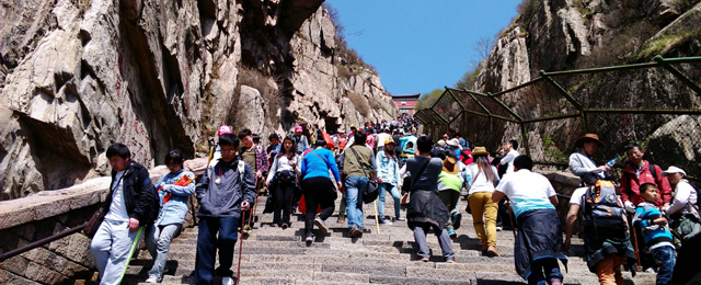 免费和低价旅游团，旅行社靠什么赚钱