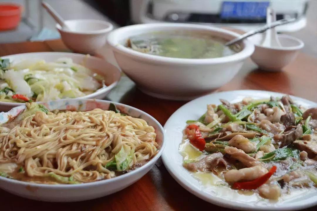 来龙岩必吃的清汤粉,龙岩最好吃的牛肉粉