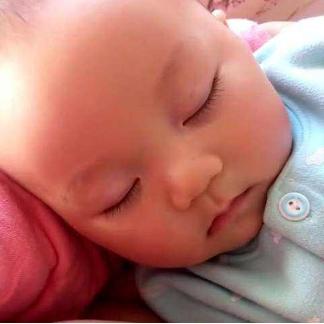 宝宝3个月囟门不怎么跳怎么办,宝宝哼哼的正确方法