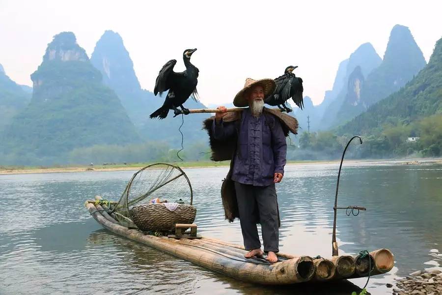 元宝山下，山水云间，悠悠闲云时光，恰好那时我也在