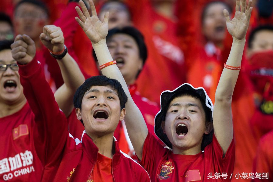 足球最强战争,一场极度搞笑的奇葩比赛