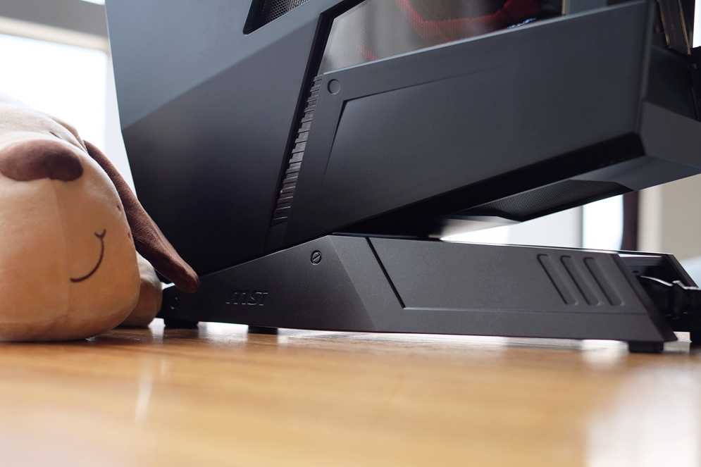 是谁？重新定义电竞主机，全面实测：宙斯盾3/Aegis3