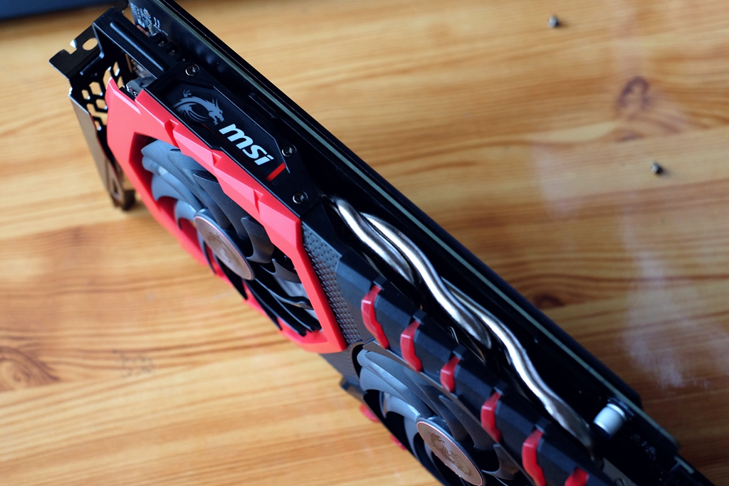 是谁？重新定义电竞主机，全面实测：宙斯盾3/Aegis3