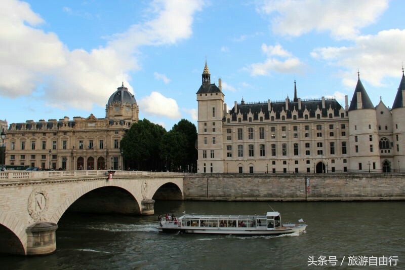 法国巴黎的著名景点和风土人情 (法国巴黎有哪些著名的旅游景点)