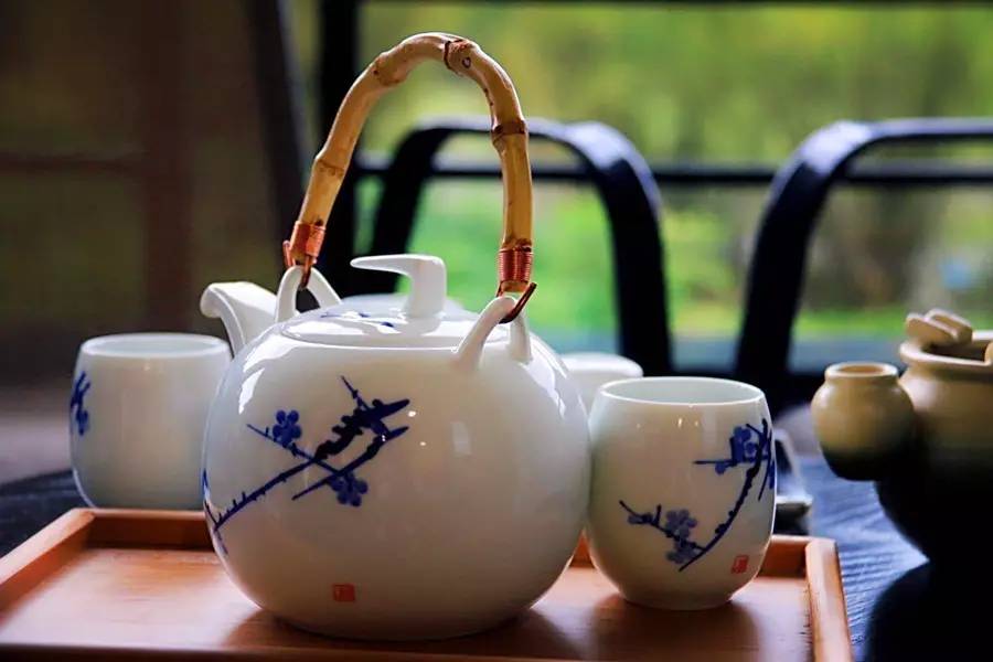 元宝山下，山水云间，悠悠闲云时光，恰好那时我也在