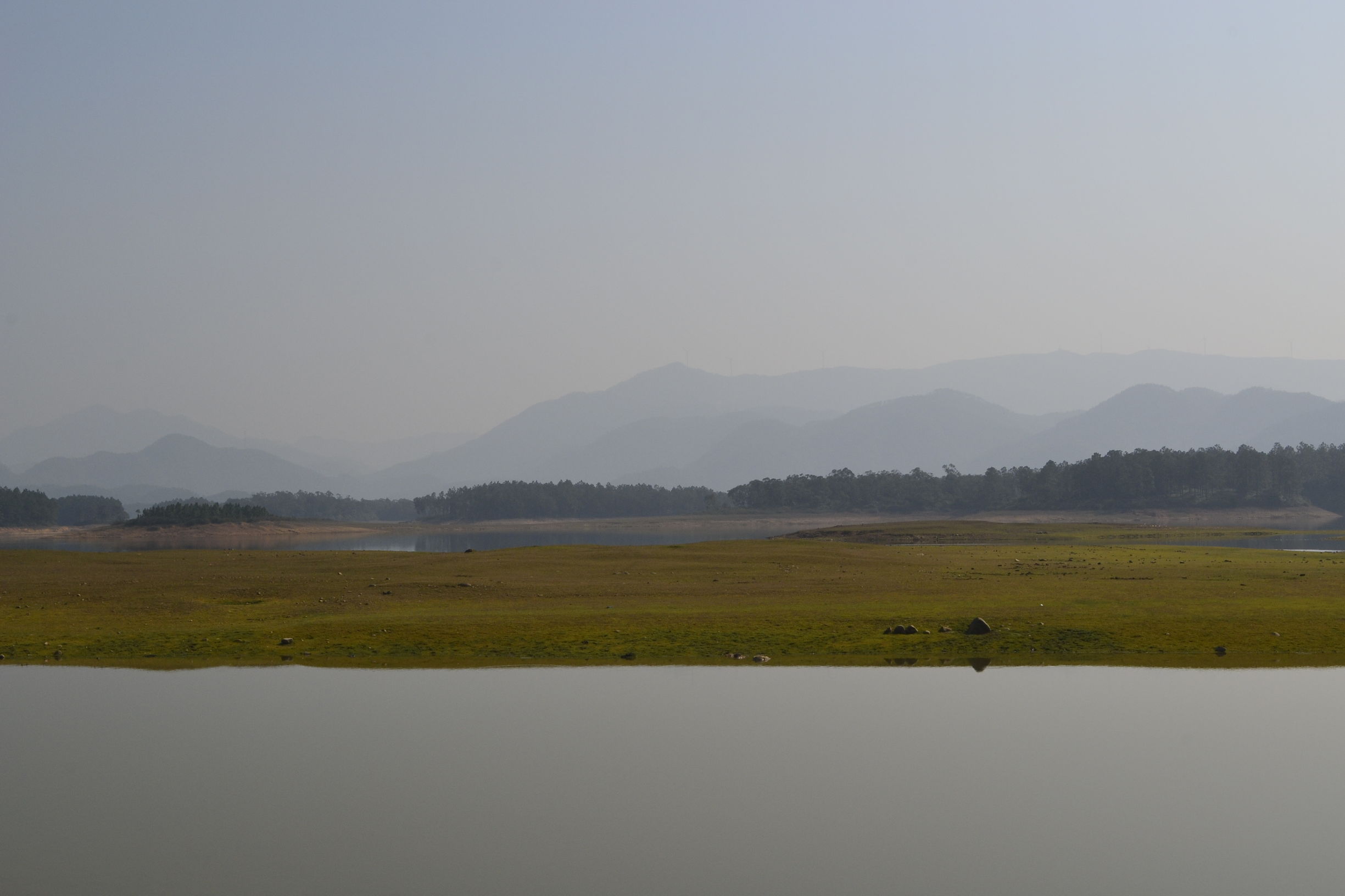 珠海周边游7——寻得草原，泛舟湖上