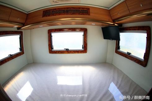 实拍：被俄罗斯美女帅哥酷爱的中国房车是什么样子