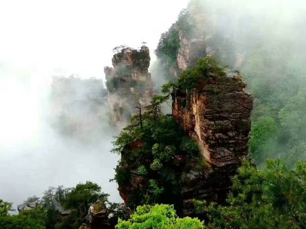 张家界下雨旅游攻略,张家界下雨天旅游