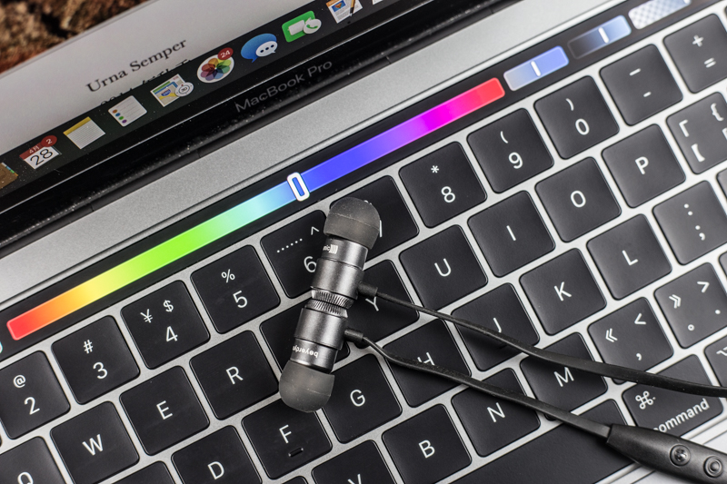 严肃工厂宣传片背景音乐,拜亚动力beatbyrd评测