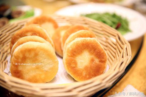 实拍：被俄罗斯美女帅哥酷爱的中国房车是什么样子